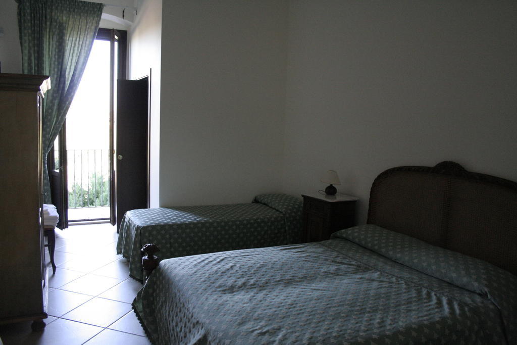 Agriturismo Antico Leccio Gioia Del Colle Room photo